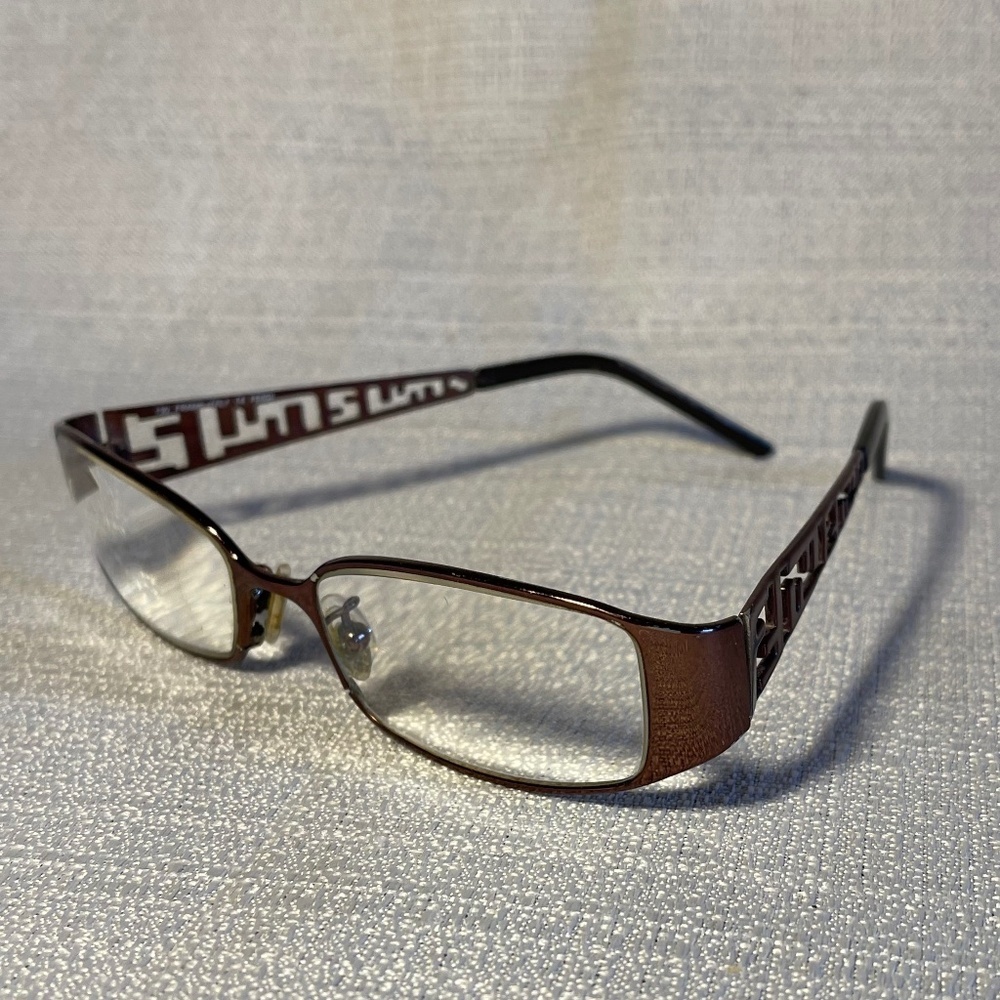 Fendi Y2K Women's Glasses - Picture 4 of 11